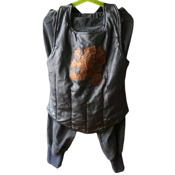 Maileg-Children knight armor size:6-8 yrs old-Preowned - Picture 1 of 11
